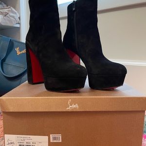 Christian Louboutin Movida Booty 130